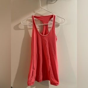 Lululemon pink tank!